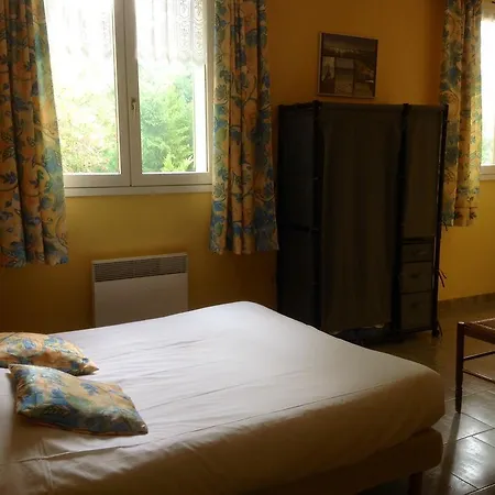 Logis De La Plaine La Rothière