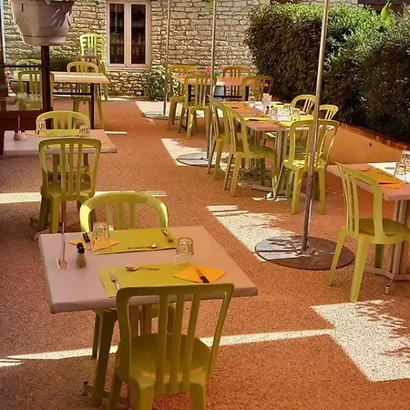 Logis De La Plaine 2* La Rothière