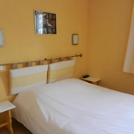 Szálloda Logis De La Plaine 2*