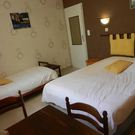 Logis De La Plaine Hotel La Rothière