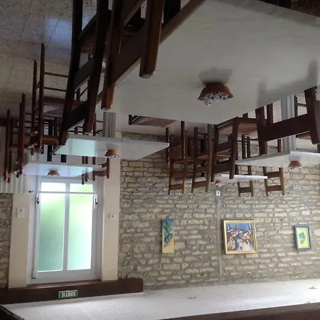 Logis De La Plaine 2* La Rothière