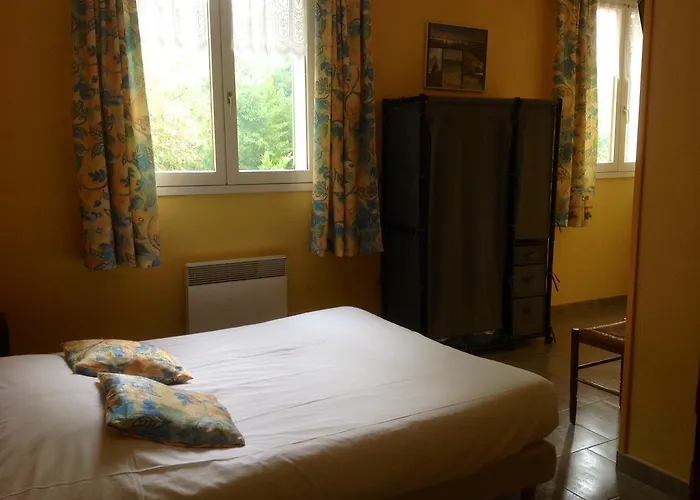 Logis De La Plaine La Rothière