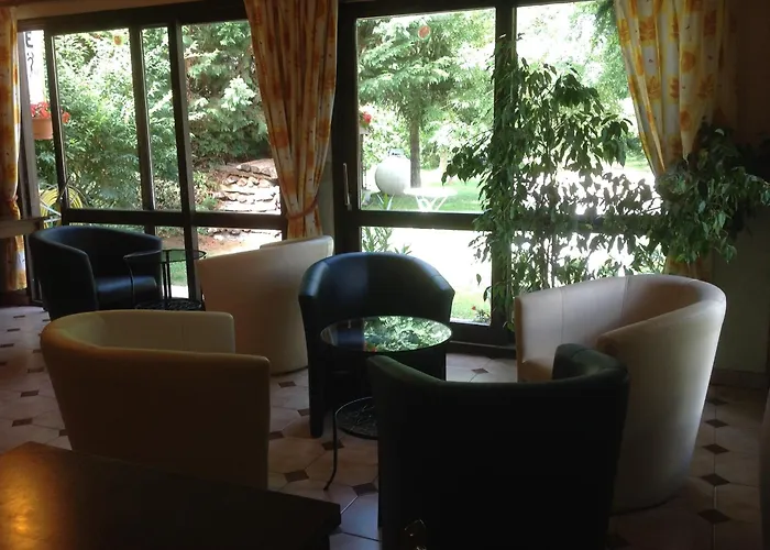 Ξενοδοχείο Logis De La Plaine 2*